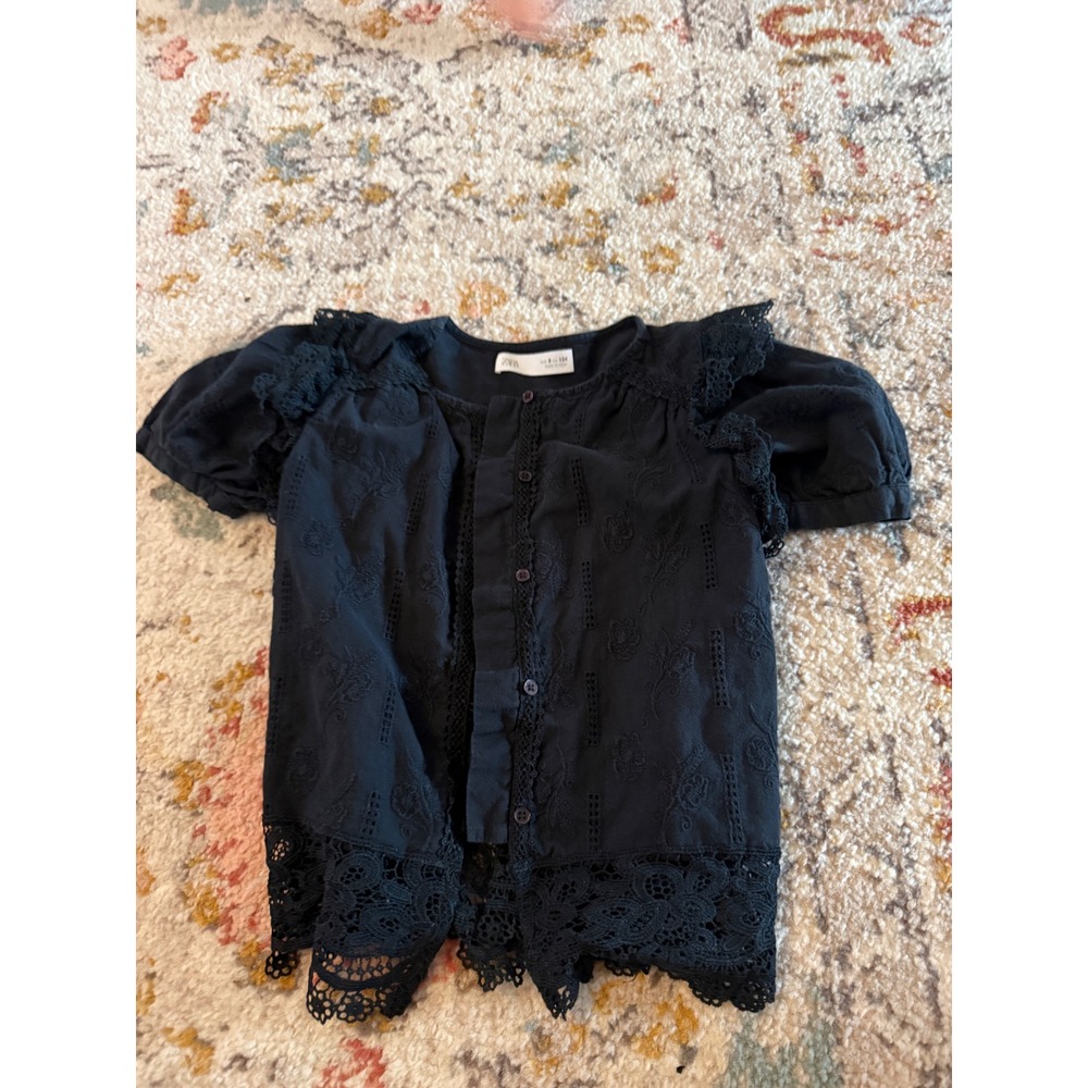Zara Kids Girls Black Eyelet Embroidered Lace Trim Button Front Blouse Size 8